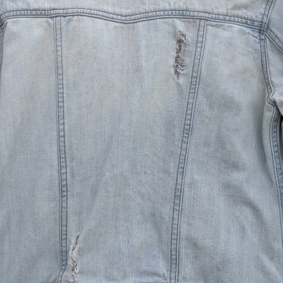 Mudd Distressed Denim Jacket Size: Medium - Picture 9 of 14